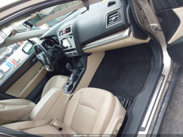 Продаж на аукціоні авто 2015 Subaru Outback 2.5i Limited, vin: 4S4BSBLC0F3231956, номер лоту: 44637603