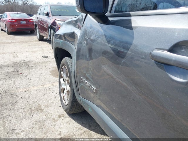 Продаж на аукціоні авто 2018 Jeep Renegade Latitude 4x4, vin: ZACCJBBB7JPH98299, номер лоту: 44637608