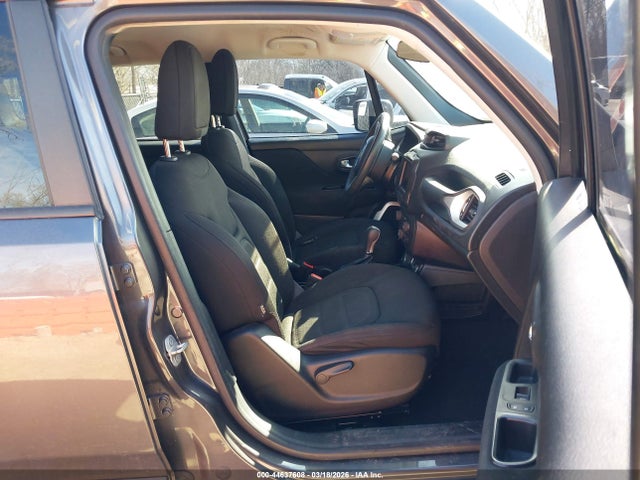 Продаж на аукціоні авто 2018 Jeep Renegade Latitude 4x4, vin: ZACCJBBB7JPH98299, номер лоту: 44637608