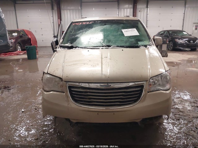Продажа на аукционе авто 2011 Chrysler Town & Country Touring-l, vin: 2A4RR8DG6BR616663, номер лота: 44637625