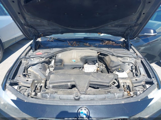Aukcja sprzedaży 2016 Bmw 320i Xdrive, vin: WBA8E5G51GNT40593, numer aukcji: 44637636