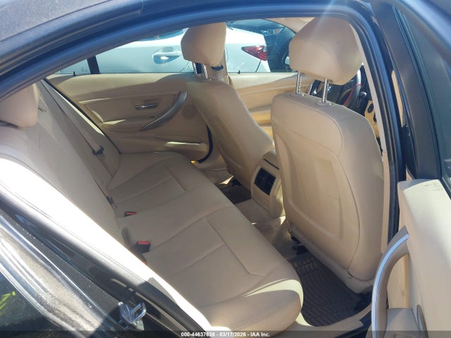 Aukcja sprzedaży 2016 Bmw 320i Xdrive, vin: WBA8E5G51GNT40593, numer aukcji: 44637636