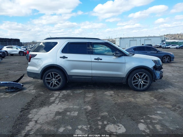 1FM5K8GT6KGA82708 Ford EXPLORER SPORT