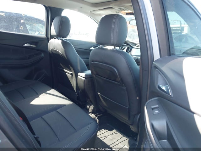 44637693 :رقم المزاد ، KL4MMGSL3NB088215 vin ، 2022 Buick Encore Gx Awd Essence مزاد بيع