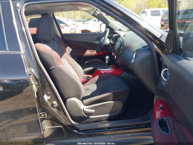 2015 NISSAN JUKE JN8AF5MV1FT565472 Photo 4
