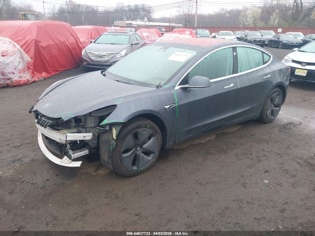 2018 TESLA MODEL 3 5YJ3E1EBXJF114220 Photo 1