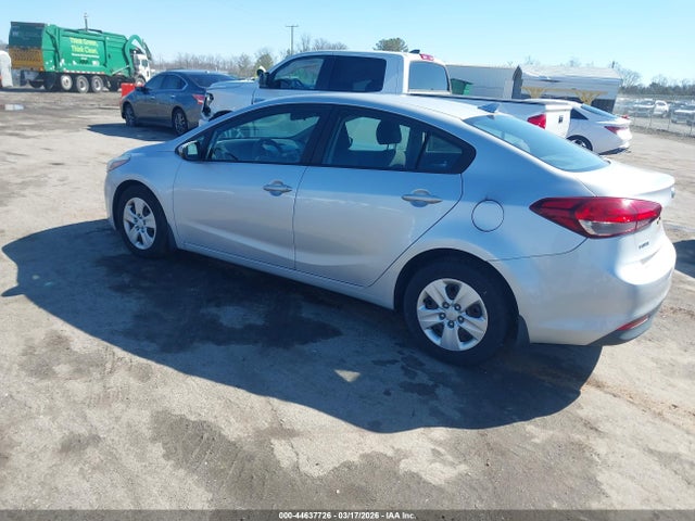 KIA FORTE LX 2017 3KPFL4A75HE071041 Image 3