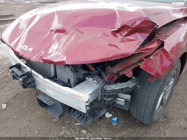 44637783 :رقم المزاد ، 5XXG14J24NG160343 vin ، 2022 Kia K5 Lxs مزاد بيع