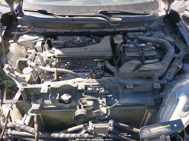 JN8AT2MT3JW465077 Nissan Rogue Sl