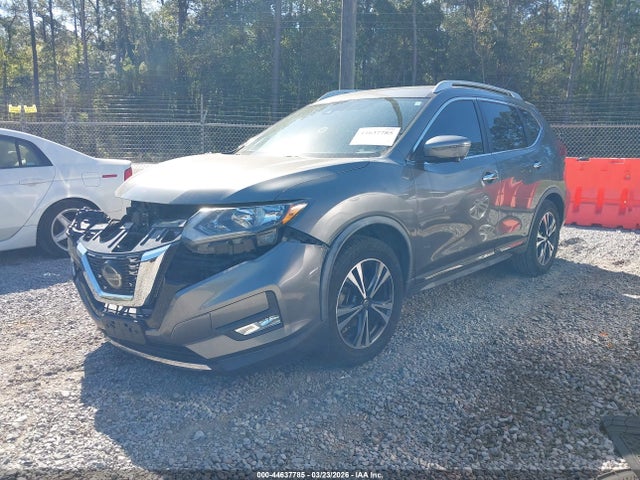 JN8AT2MT3JW465077 Nissan Rogue Sl