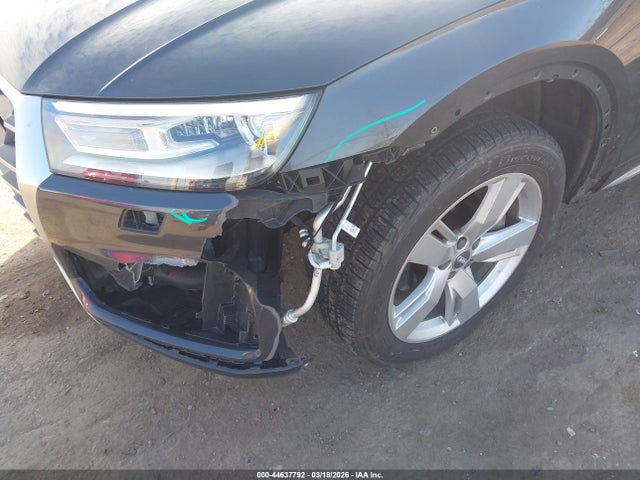 Продажа на аукционе авто 2018 Audi Q5 2.0t Premium/2.0t Tech Premium, vin: WA1ANAFY6J2003655, номер лота: 44637792