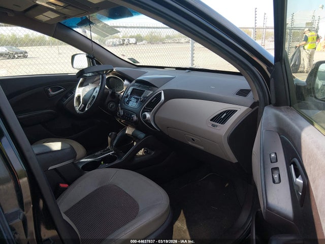 2012 HYUNDAI TUCSON KM8JU3AC0CU535485 Photo 4