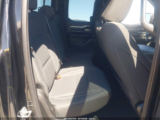 2021 Ram 1500 Big Horn  4x2 6'4 Box მანქანა იყიდება აუქციონზე, vin: 1C6RREBTXMN828543, აუქციონის ნომერი: 44637838