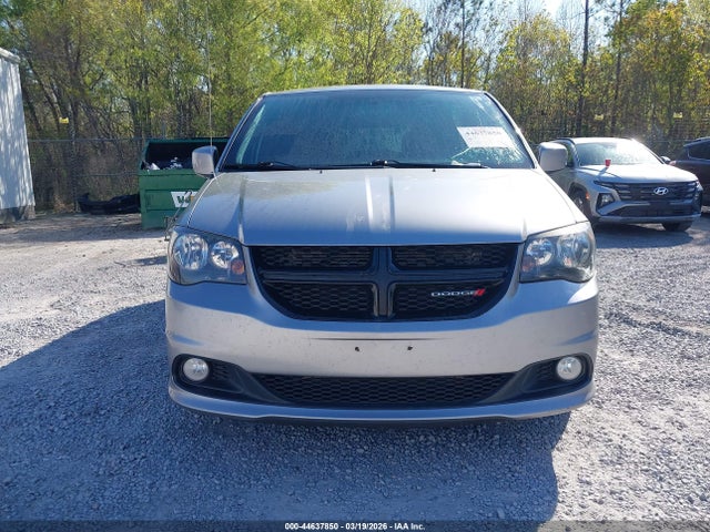 2C4RDGBG7JR202274 Dodge Grand Caravan Se Plus