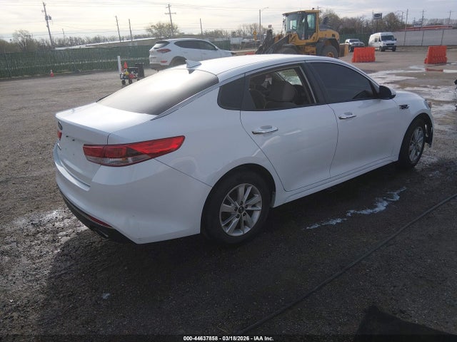 5XXGT4L33HG174156 KIA Optima Lx