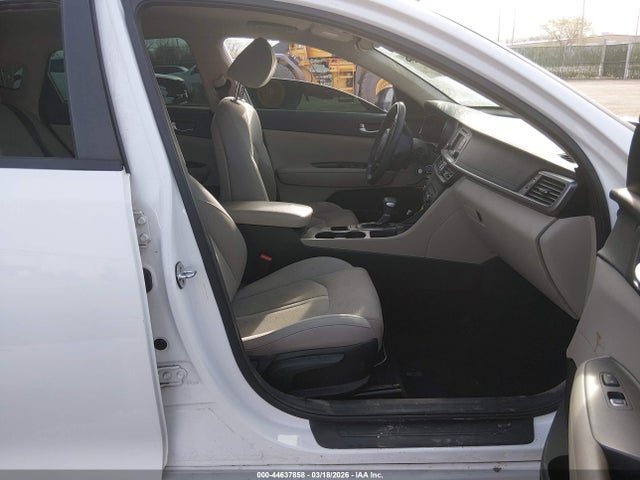 5XXGT4L33HG174156 KIA Optima Lx
