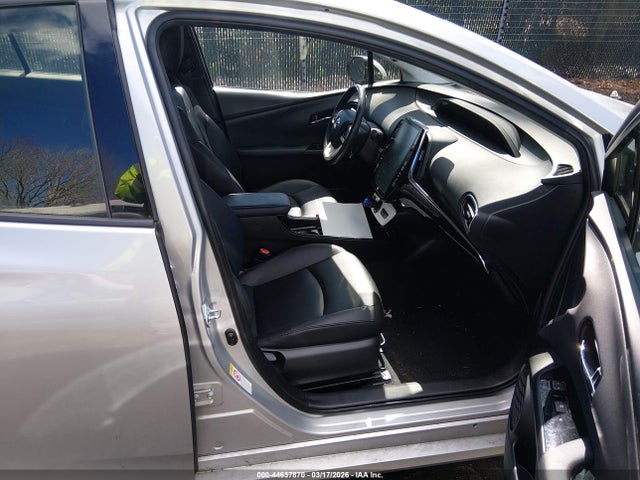 2017 TOYOTA PRIUS PRIME JTDKARFP0H3010861 Photo 4