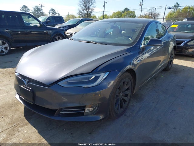 Продажа на аукционе авто 2018 Tesla Model S 100d/75d/p100d, vin: 5YJSA1E24JF297752, номер лота: 44637907
