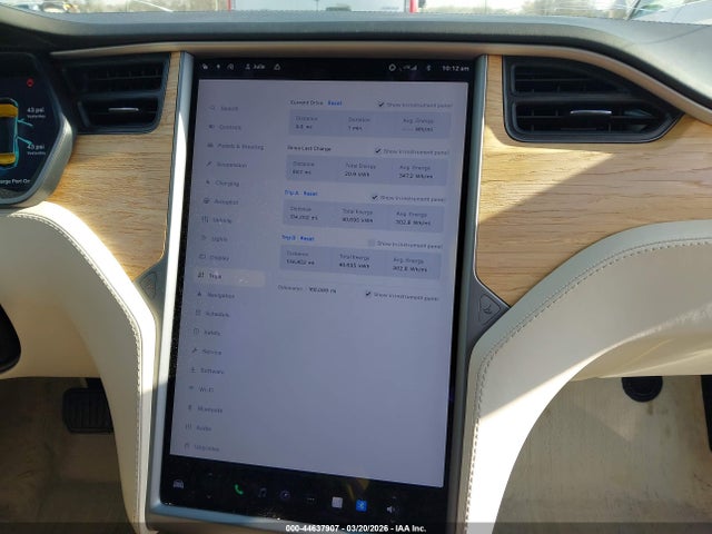 Продажа на аукционе авто 2018 Tesla Model S 100d/75d/p100d, vin: 5YJSA1E24JF297752, номер лота: 44637907
