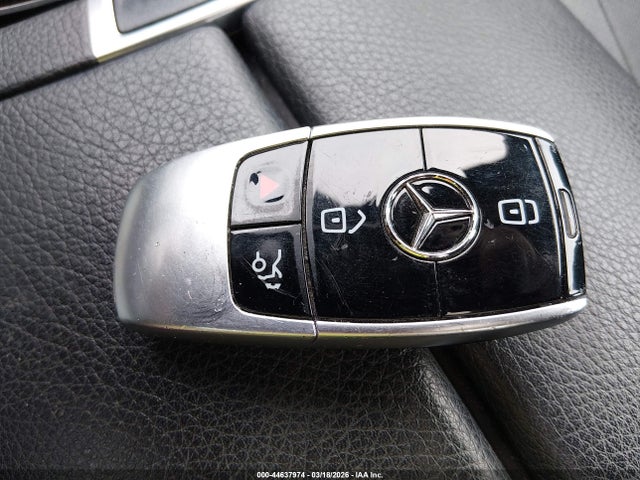 Продаж на аукціоні авто 2017 Mercedes-benz E 300 4matic, vin: WDDZF4KB6HA010474, номер лоту: 44637974