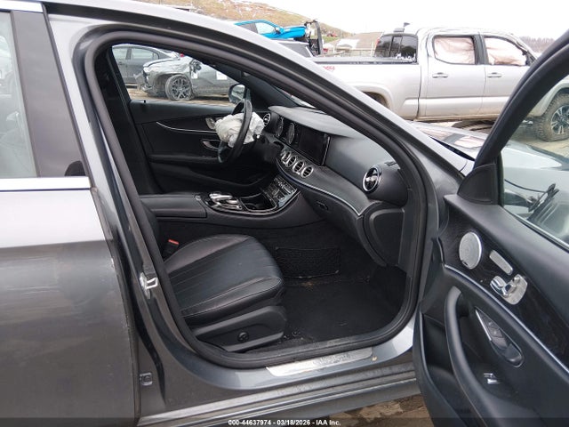 Продаж на аукціоні авто 2017 Mercedes-benz E 300 4matic, vin: WDDZF4KB6HA010474, номер лоту: 44637974