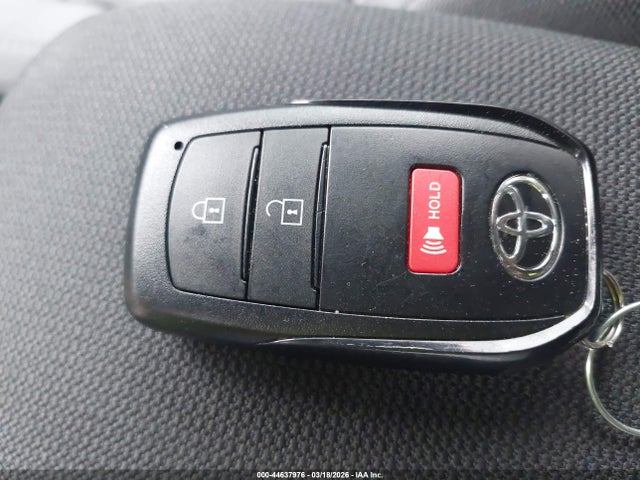 Продаж на аукціоні авто 2024 Toyota Corolla Cross Hybrid Se, vin: 7MUFBABG7RV060961, номер лоту: 44637976