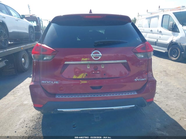 Nissan ROGUE SV 2018 5N1AT2MVXJC803083 Image 17