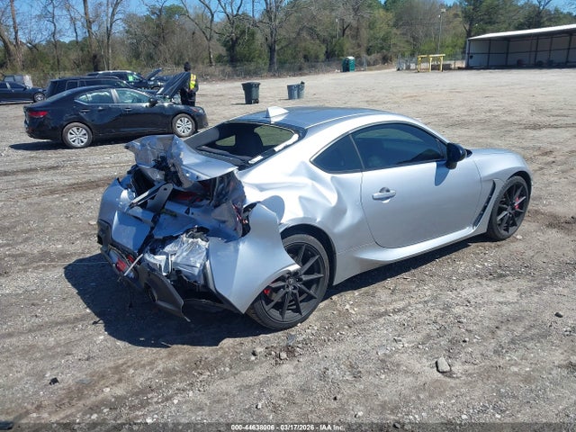 44638006 :رقم المزاد ، JF1ZNBE13S8756664 vin ، 2025 Toyota Gr86 Premium مزاد بيع