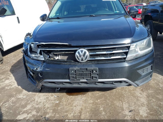 Продаж на аукціоні авто 2018 Volkswagen Tiguan 2.0t Se/2.0t Sel, vin: 3VV3B7AX6JM050767, номер лоту: 44638027