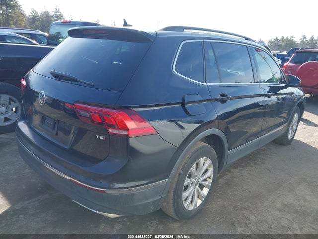Продаж на аукціоні авто 2018 Volkswagen Tiguan 2.0t Se/2.0t Sel, vin: 3VV3B7AX6JM050767, номер лоту: 44638027