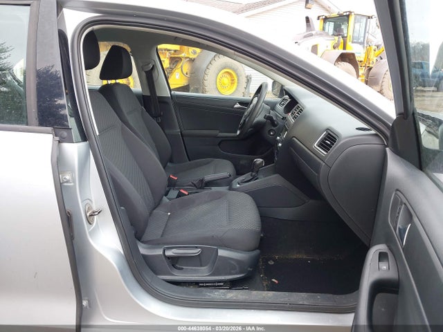 Aukcja sprzedaży 2011 Volkswagen Jetta 2.0l S, vin: 3VW2K7AJ1BM118963, numer aukcji: 44638054