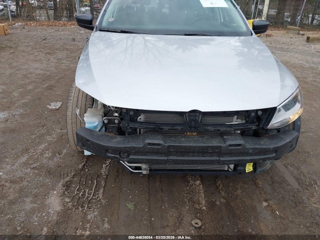 Aukcja sprzedaży 2011 Volkswagen Jetta 2.0l S, vin: 3VW2K7AJ1BM118963, numer aukcji: 44638054