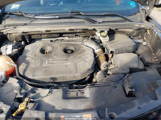 2017 LINCOLN MKC 5LMCJ2D98HUL04950 Photo 9