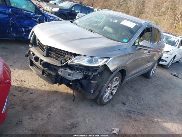 2017 LINCOLN MKC 5LMCJ2D98HUL04950 Photo 1