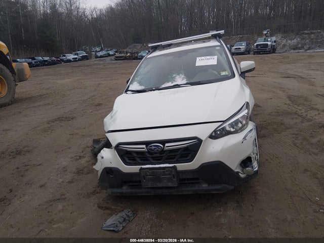 Продаж на аукціоні авто 2023 Subaru Crosstrek Premium, vin: JF2GTAEC8PH261095, номер лоту: 44638094