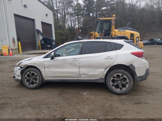 Продаж на аукціоні авто 2023 Subaru Crosstrek Premium, vin: JF2GTAEC8PH261095, номер лоту: 44638094