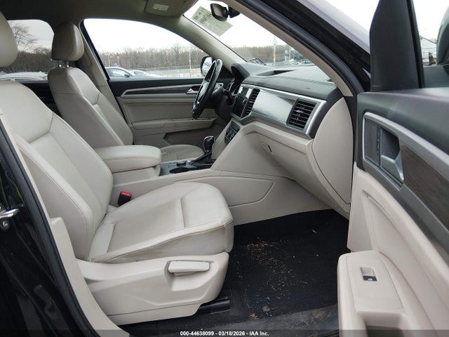 Продаж на аукціоні авто 2018 Volkswagen Atlas 3.6l V6 Se W/technology, vin: 1V2PR2CA1JC575727, номер лоту: 44638099
