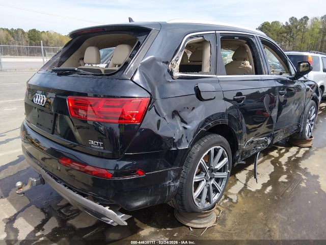 44638117 :رقم المزاد ، WA1VAAF75HD033362 vin ، 2017 Audi Q7 3.0t Premium مزاد بيع