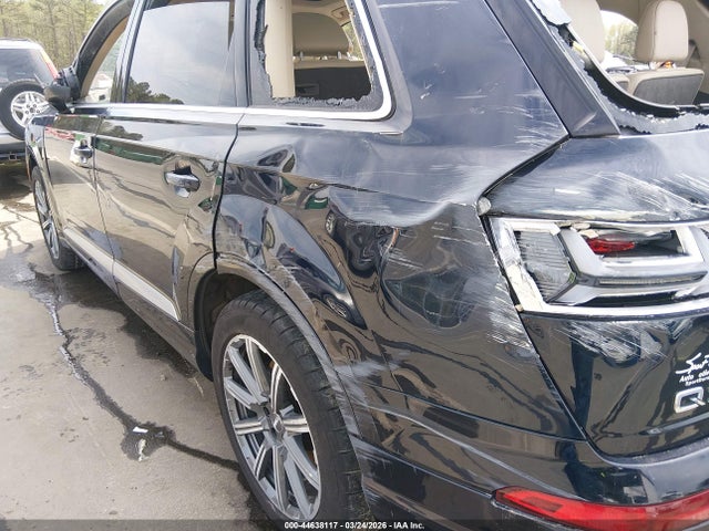44638117 :رقم المزاد ، WA1VAAF75HD033362 vin ، 2017 Audi Q7 3.0t Premium مزاد بيع