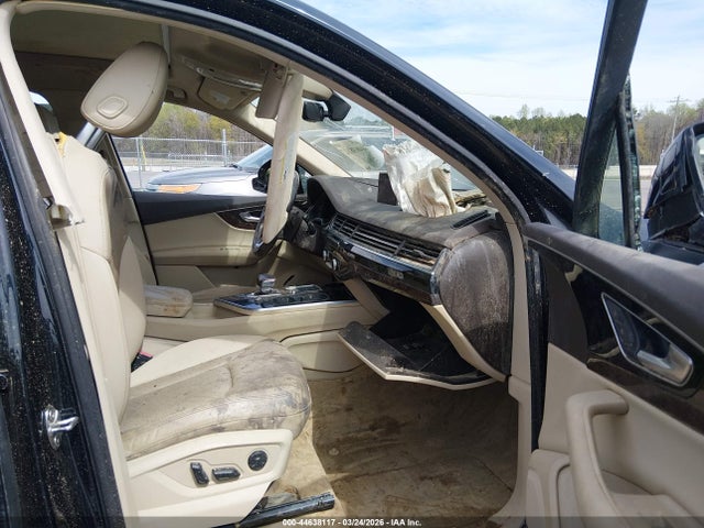44638117 :رقم المزاد ، WA1VAAF75HD033362 vin ، 2017 Audi Q7 3.0t Premium مزاد بيع
