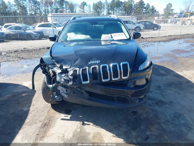 Jeep Cherokee Latitude 2016 1C4PJMCS3GW175897 Image 12
