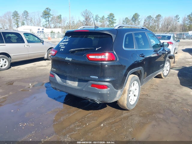 Jeep Cherokee Latitude 2016 1C4PJMCS3GW175897 Image 4