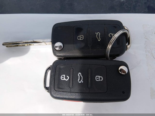 Продаж на аукціоні авто 2012 Volkswagen Jetta 2.0l Tdi, vin: 3VWLL7AJ4CM012090, номер лоту: 44638180