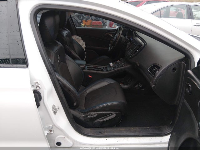 Продажа на аукционе авто 2016 Chrysler 200 S, vin: 1C3CCCBB2GN182905, номер лота: 44638202