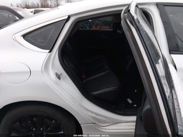 Продажа на аукционе авто 2016 Chrysler 200 S, vin: 1C3CCCBB2GN182905, номер лота: 44638202