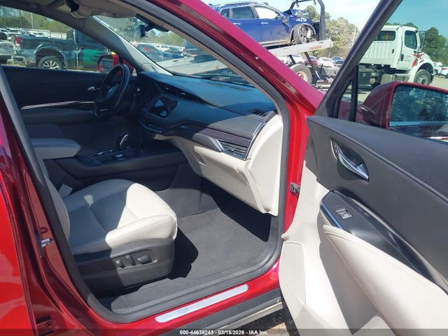 44638243 :رقم المزاد ، 1GYAZAR48KF101884 vin ، 2019 Cadillac Xt4 Luxury مزاد بيع
