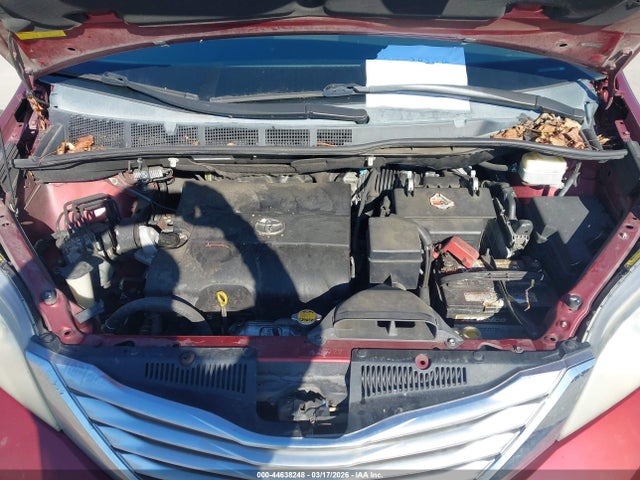 2011 TOYOTA SIENNA 5TDYK3DC0BS021577 Photo 9