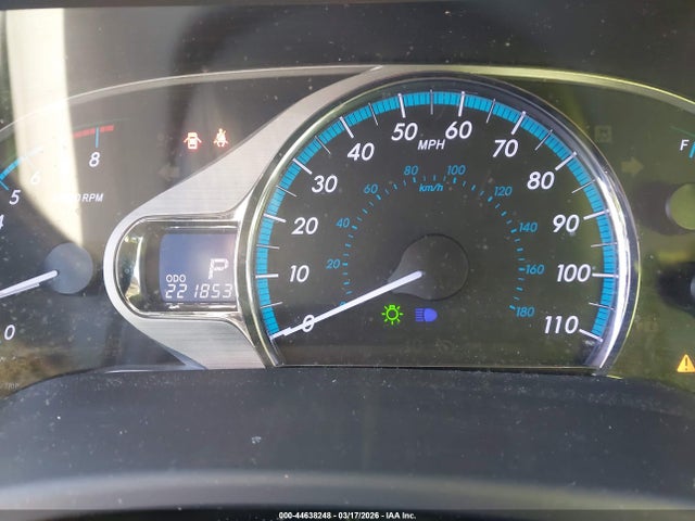 2011 TOYOTA SIENNA 5TDYK3DC0BS021577 Photo 6