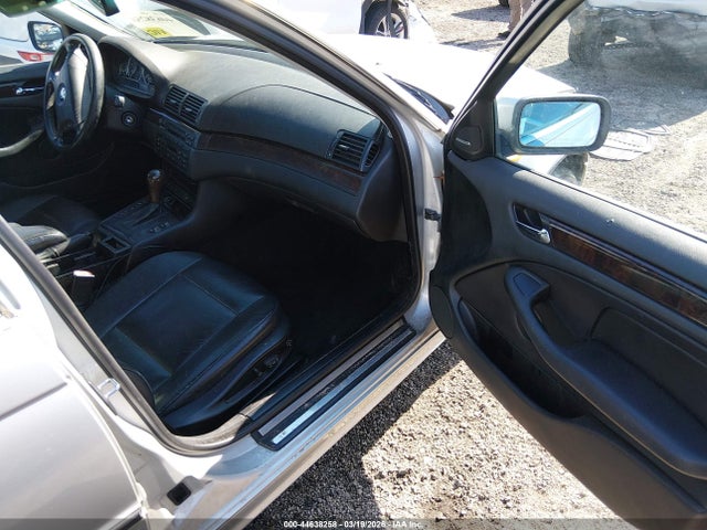 Aukcja sprzedaży 2005 Bmw 330i, vin: WBAEV53495KM40858, numer aukcji: 44638258