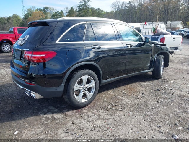 2018 Mercedes-benz Glc 300 მანქანა იყიდება აუქციონზე, vin: WDC0G4JB0JV101833, აუქციონის ნომერი: 44638279